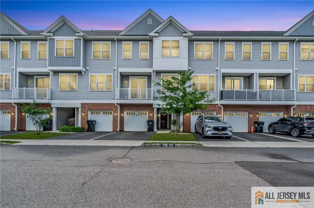 -707 Greenland Square, Highland Park, NJ 08904 - #1
