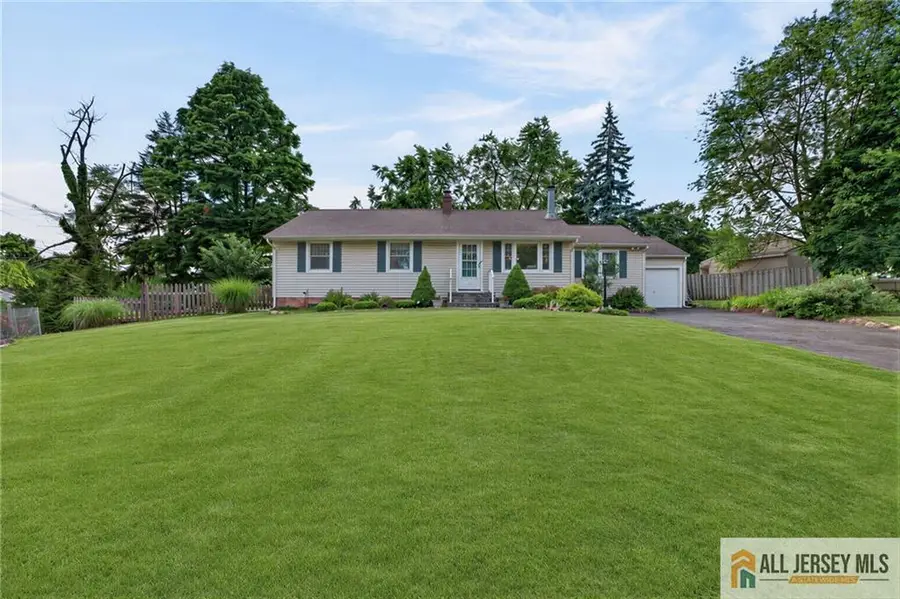 -122 Runyon Avenue, Piscataway, NJ 08854 - #2