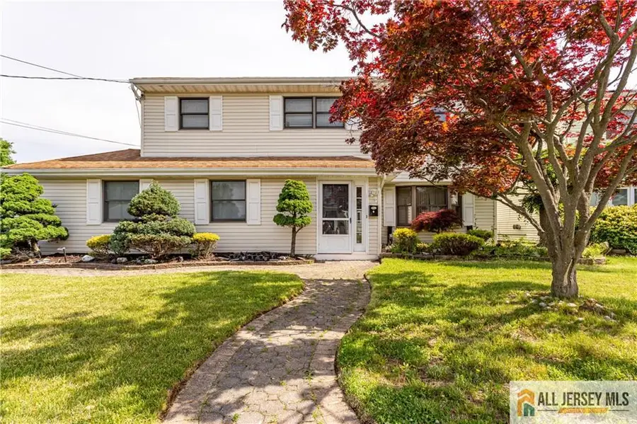 -16 W Susan Street, Hazlet, NJ 07730 - #2