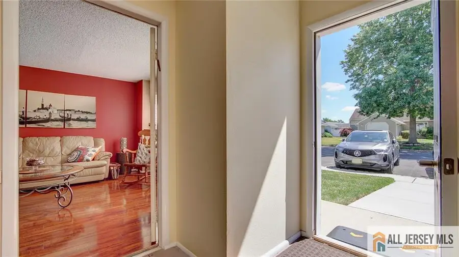 -631 Madison Drive #B, Monroe, NJ 08831 - #3