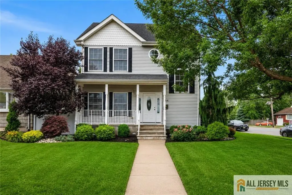 -32 E Summit Avenue, Sewaren, NJ 07077 - #1