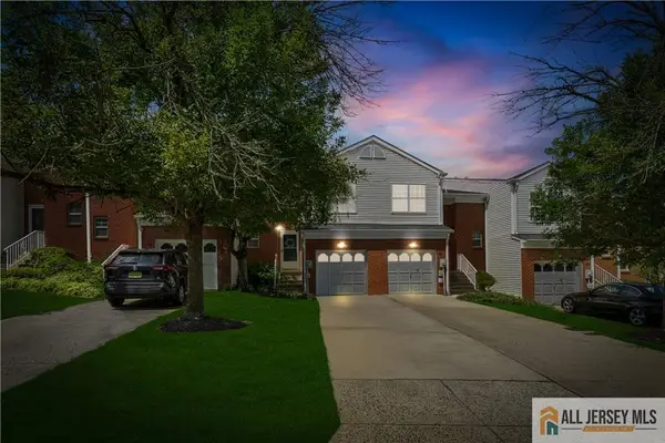 -28 Garfield Way, Montgomery, NJ 08540