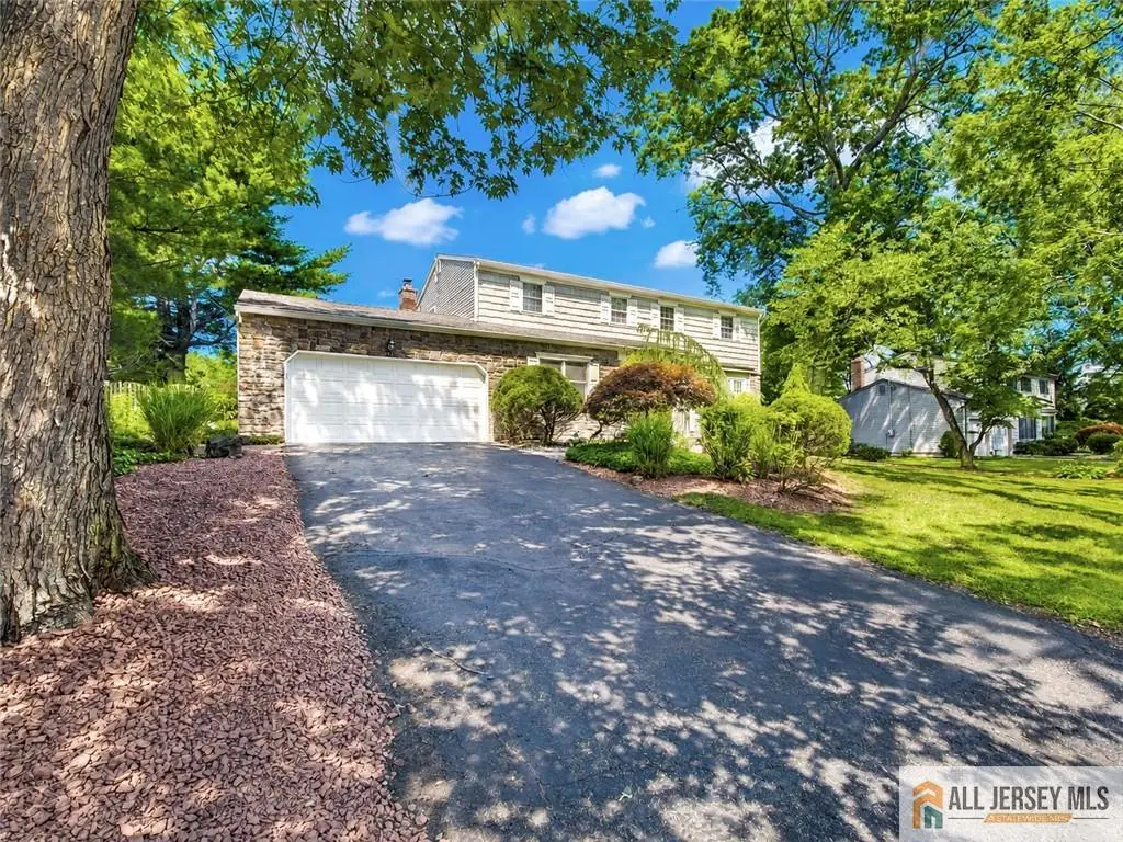 -8 Willis Court, East Brunswick, NJ 08816 - #1