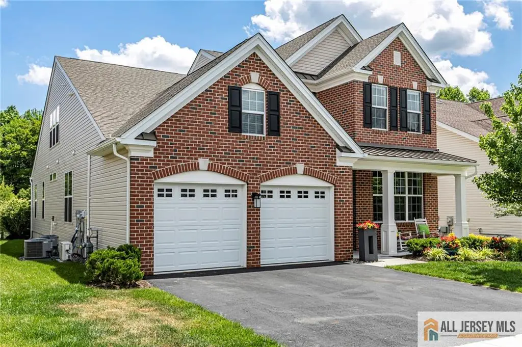 -40 Inverness Drive, Kendall Park, NJ 08824 - #1