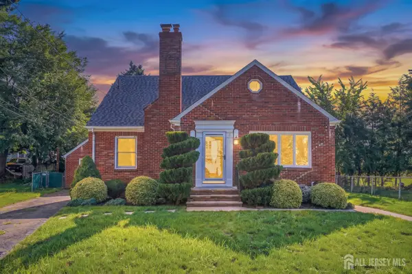-3 Dix Street, New Brunswick, NJ 08901