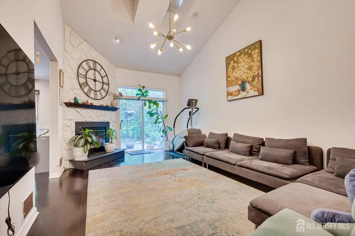-162 Coppertree Court, Edison, NJ 08820 - #1