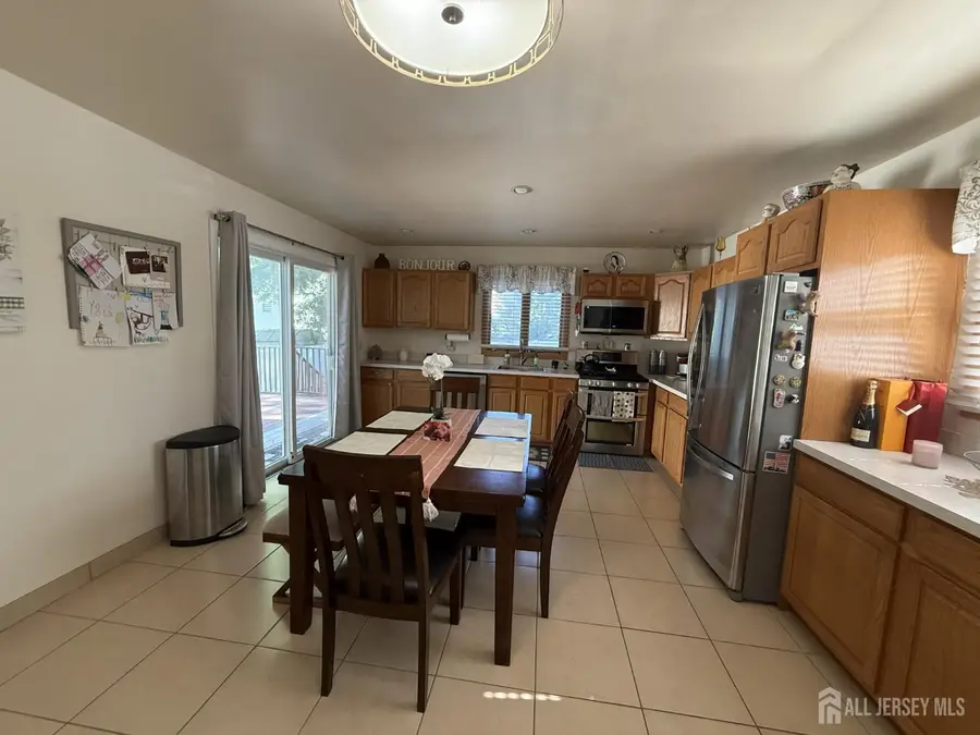 -39 Stratford Road, East Brunswick, NJ 08816 - #3
