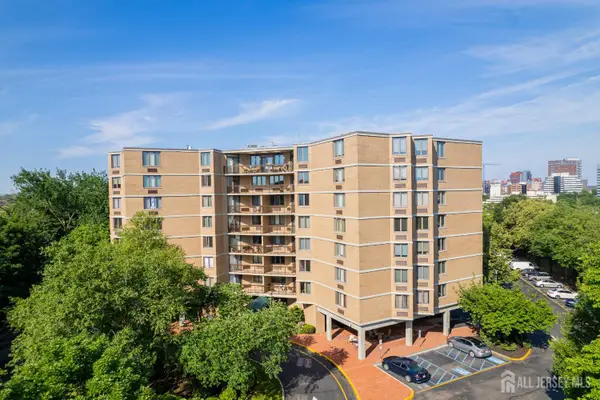 -30 S Adelaide Avenue S #5M, Highland Park, NJ 08904
