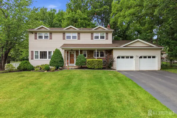 -4 Woodruff Road, Edison, NJ 08820