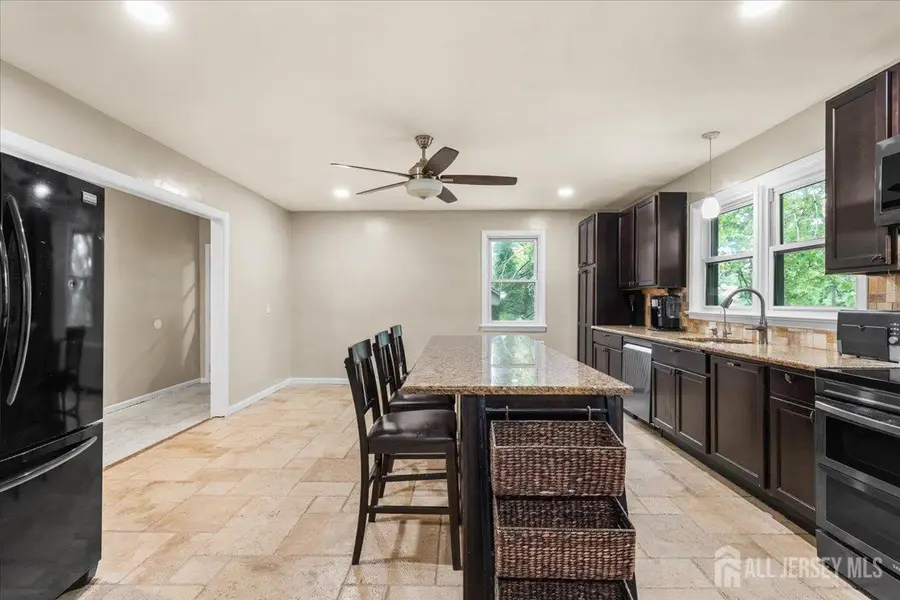 -4 Orchard Avenue, Bordentown, NJ 08505 - #3