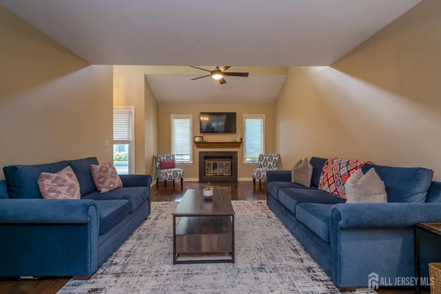 -9 Mission Hills Road #1903, Clinton, NJ 08801 - #2