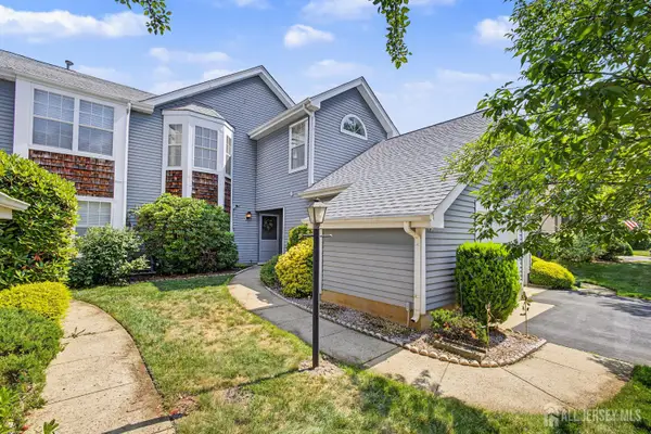 -13 Ashbourne Drive #A, Monroe, NJ 08831
