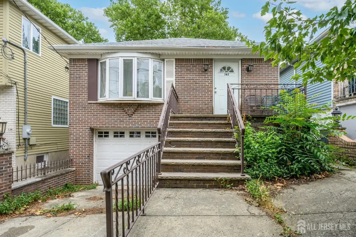 -197 W 26th Street W, Bayonne, NJ 07002 - #1
