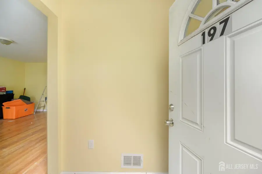-197 W 26th Street W, Bayonne, NJ 07002 - #3