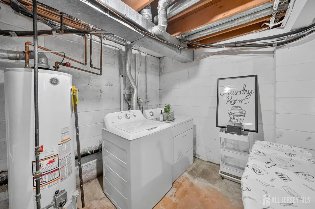 -109 Michaels Court, Woodbridge, NJ 07095 - #1