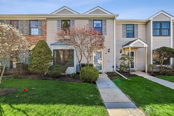 -293 Bromley Place, East Brunswick, NJ 08816