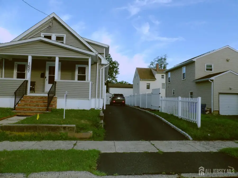 -1657 3rd Street, Piscataway, NJ 09954 - #3