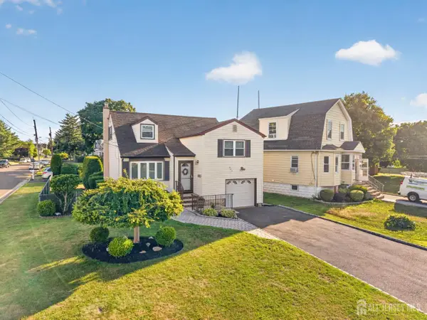 -203 Amboy Avenue, South Plainfield, NJ 07080