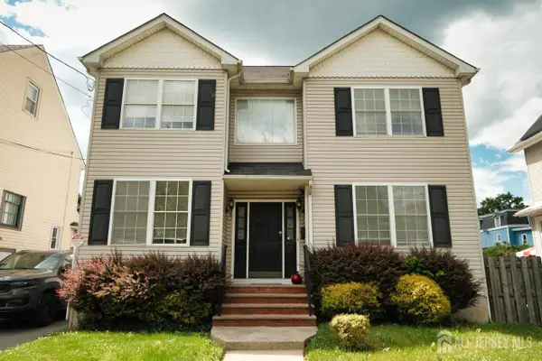 -431 E 7th Street, Plainfield, NJ 07060