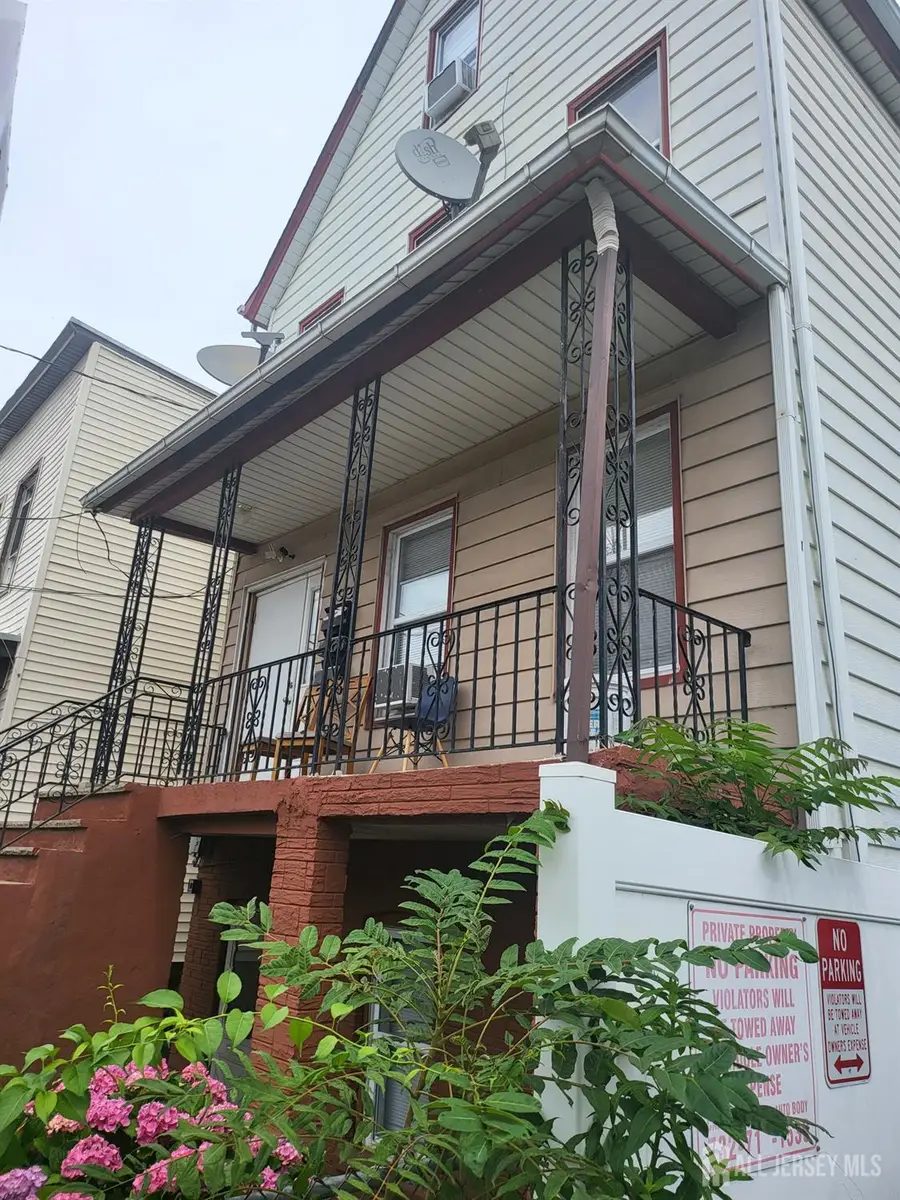 -640 Elizabeth Street, Perth Amboy, NJ 08861 - #2