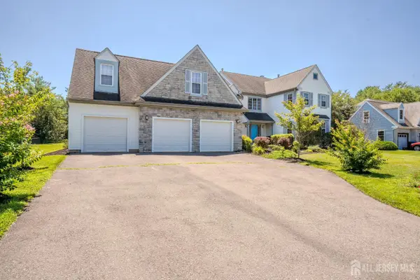 -37 Kinglet Drive, Plainsboro, NJ 08536
