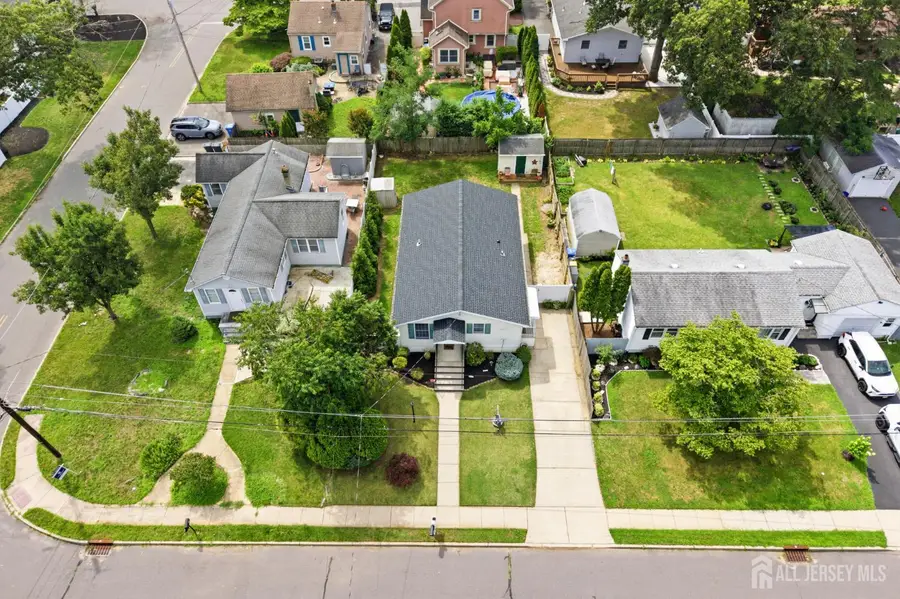 -16 Avenue B, Helmetta, NJ 08828 - #3