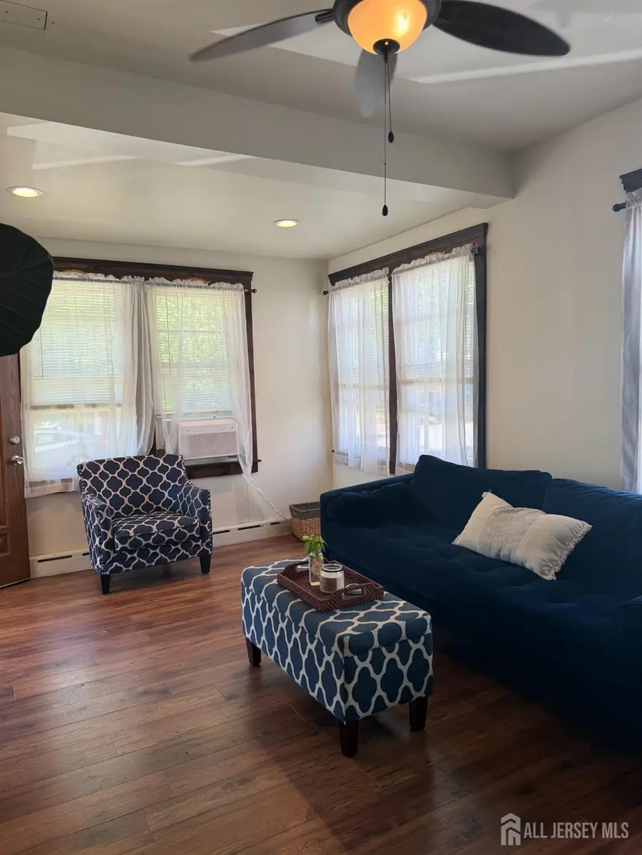-433 S 8th Avenue S, Highland Park, NJ 08904 - #3