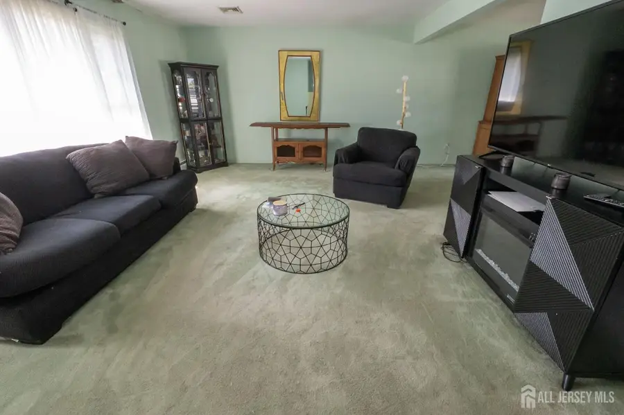 -52 Embroidery Street, Sayreville, NJ 08872 - #3