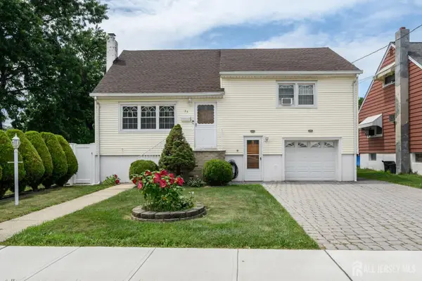 -35 Werneking Place, Little Ferry, NJ 07643