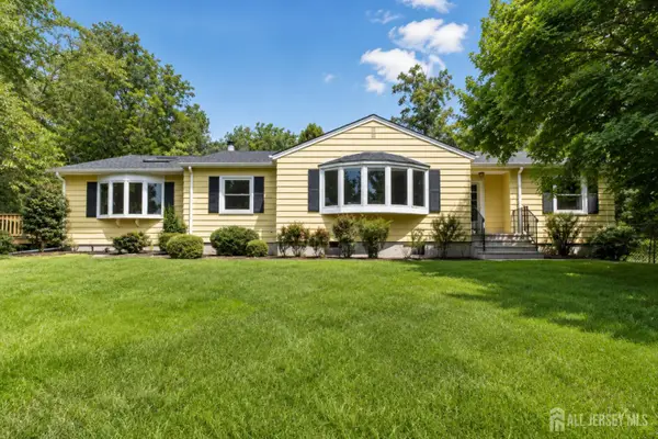 -5 Crestview Drive, Bernardsville, NJ 07924