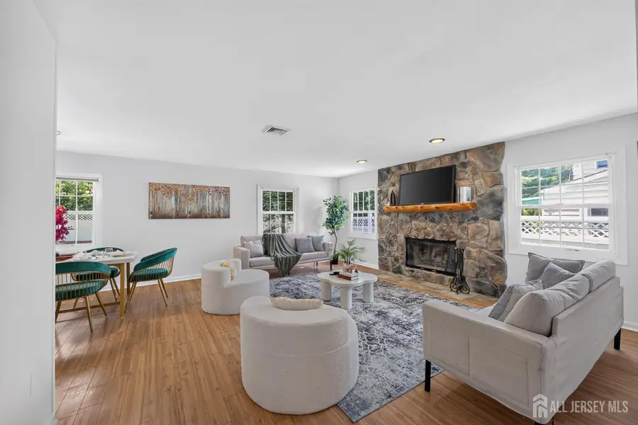 -26 Inglewood Lane, Aberdeen, NJ 07747 - #2