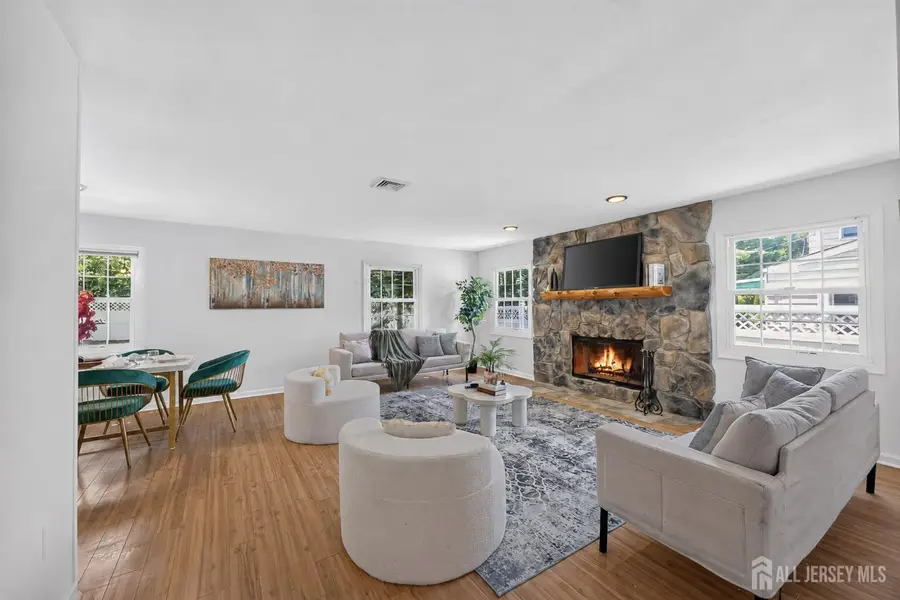 -26 Inglewood Lane, Aberdeen, NJ 07747 - #3