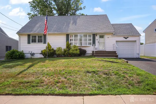 -16 Mercury Circle, Old Bridge, NJ 08879