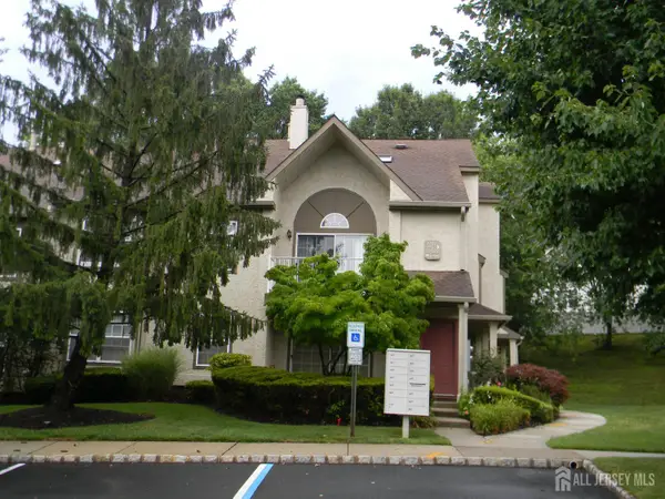 -2706 Commons At Kingswood Drive, East Brunswick, NJ 08816