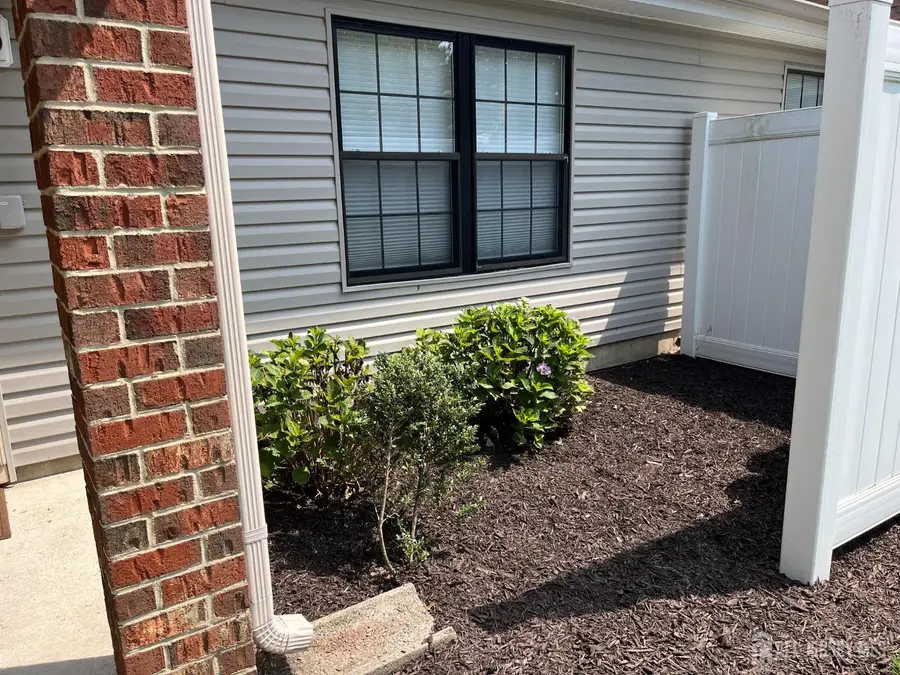 -142 Wycoff Way W, East Brunswick, NJ 08816 - #3