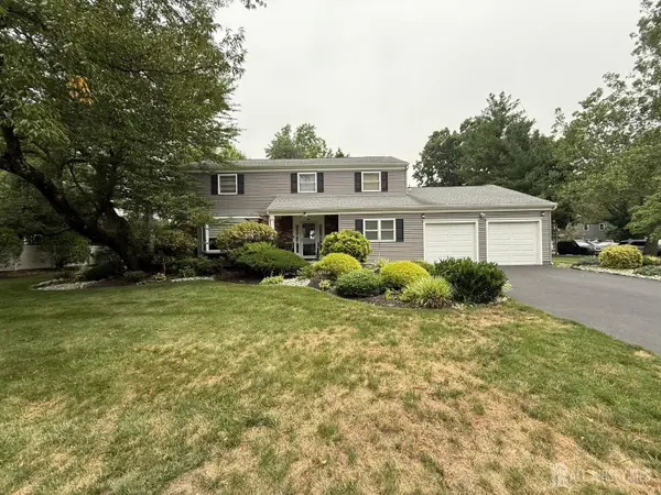-86 Tall Oaks Drive, East Brunswick, NJ 08816
