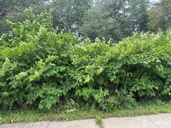 -1110 SE Walnut Street, Piscataway, NJ 08854