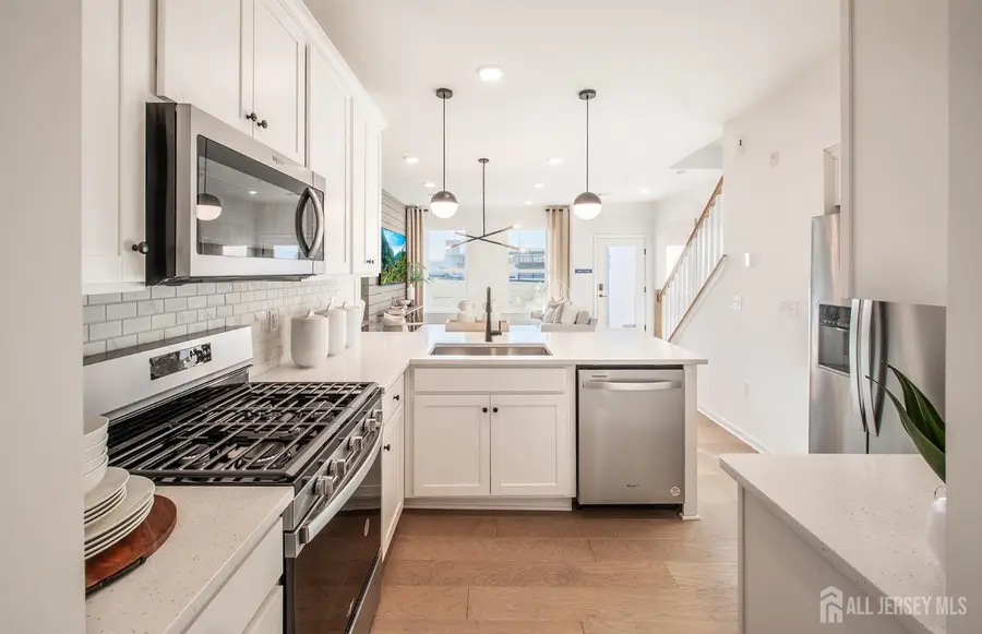 -1009 E District Boulevard, New Brunswick, NJ 08901 - #3