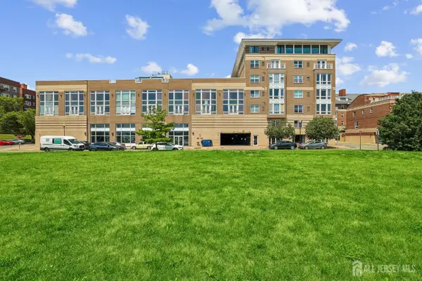 -358 Rector Street #311, Perth Amboy, NJ 08861