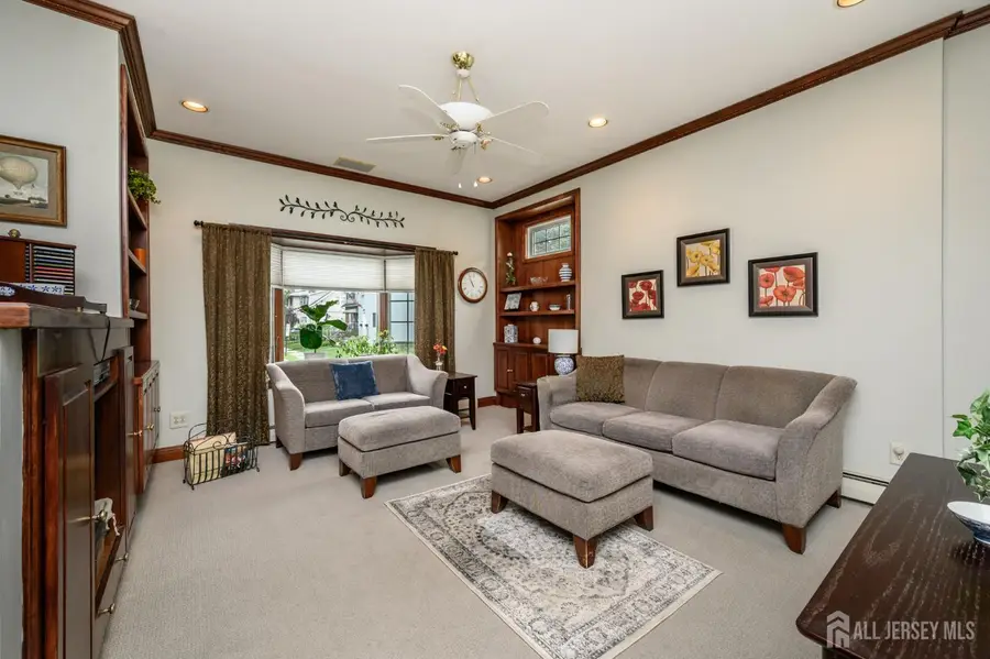 -10 Crampton Avenue, Woodbridge, NJ 07095 - #3