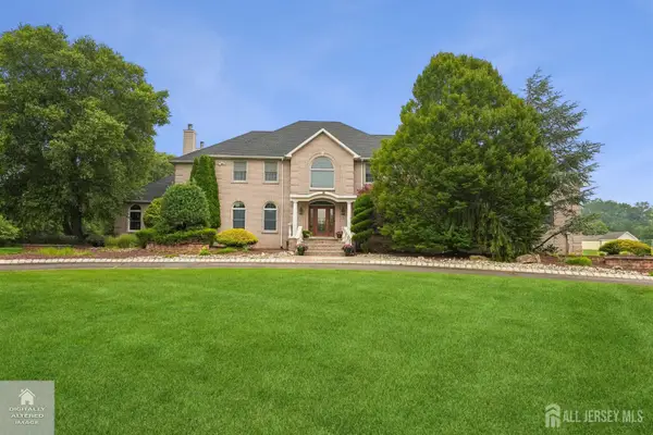 -42 Indian Path, Monroe, NJ 08831