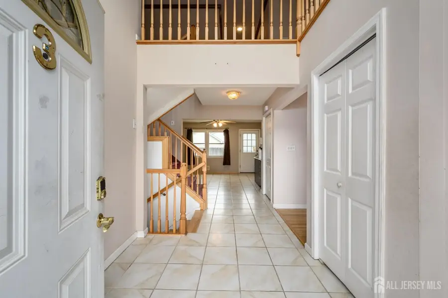 -3 Charles Court, Edison, NJ 08820 - #3