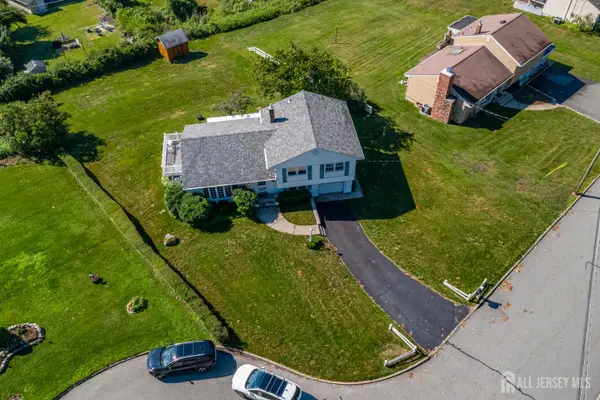 -64 N Sanford Drive, Randolph, NJ 07869