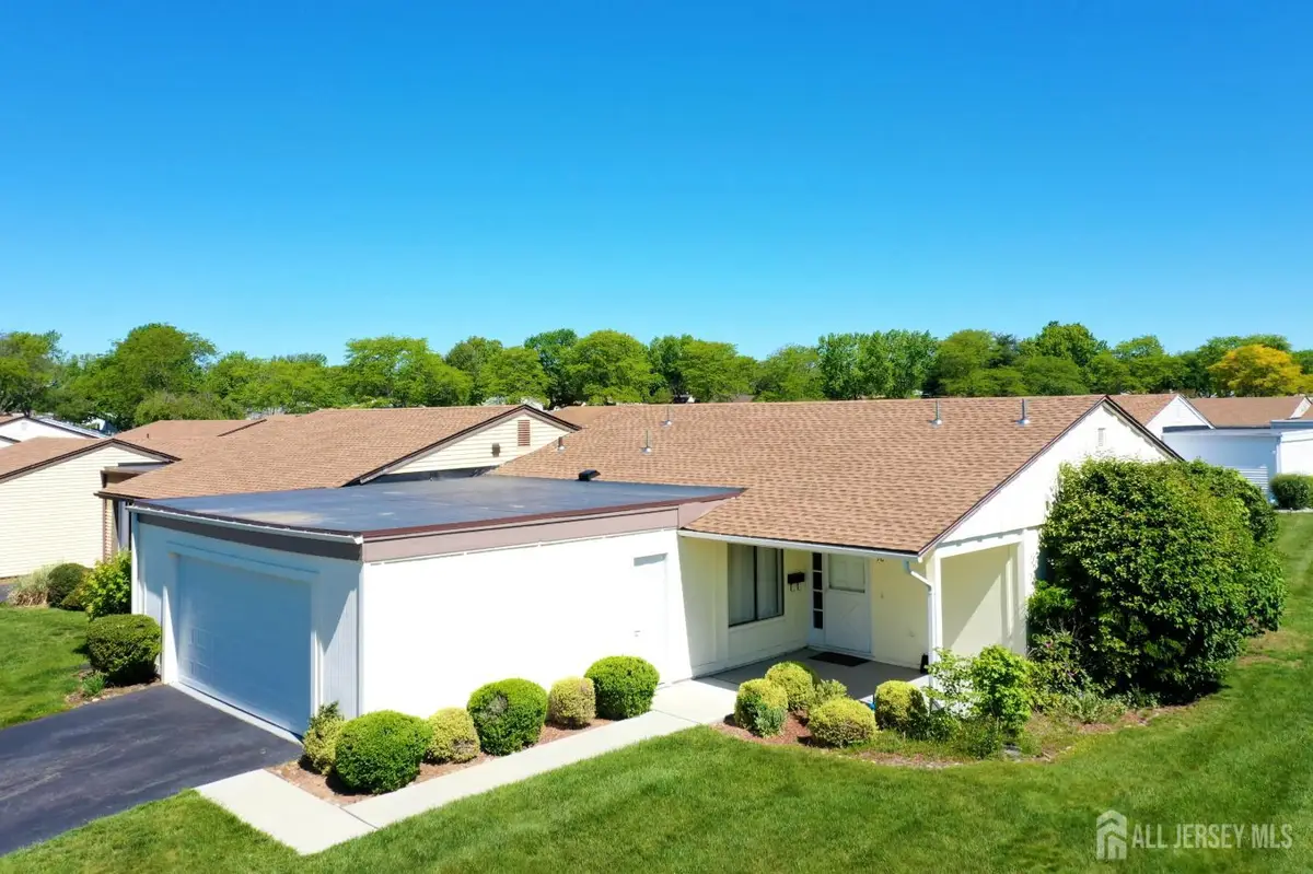 -9-c Aspen Plaza, Monroe, NJ 08831 - #1
