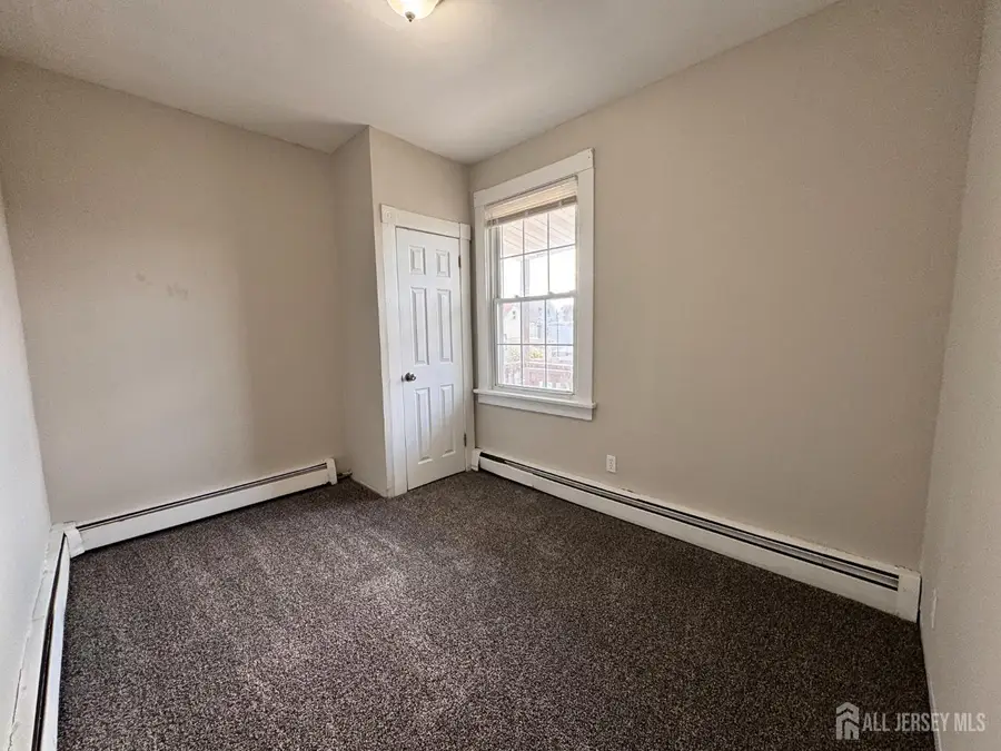 -610 Cortlandt Street, Perth Amboy, NJ 08861 - #3
