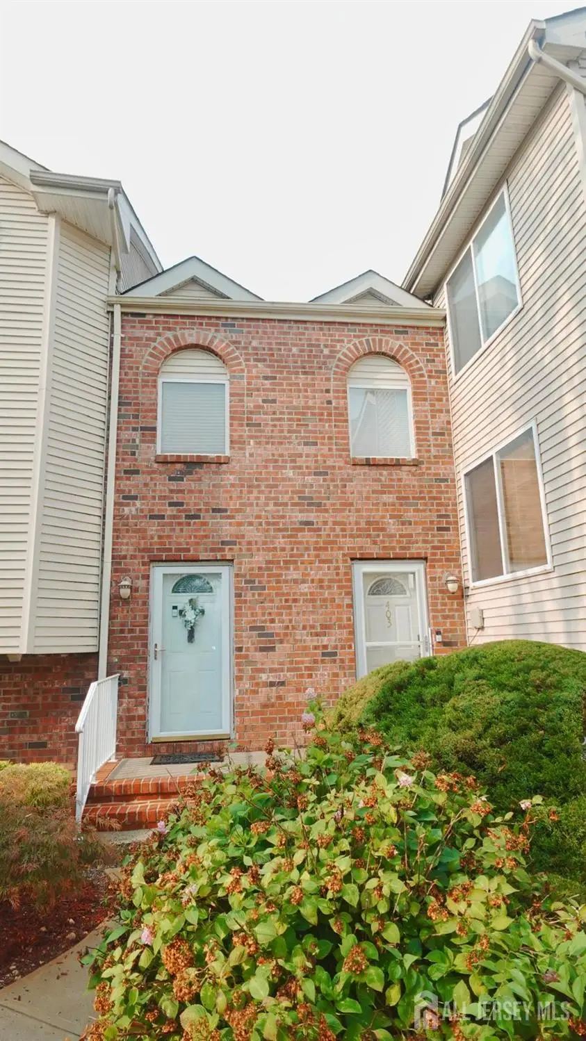 -402 Holly Drive, Perth Amboy, NJ 08861 - #1