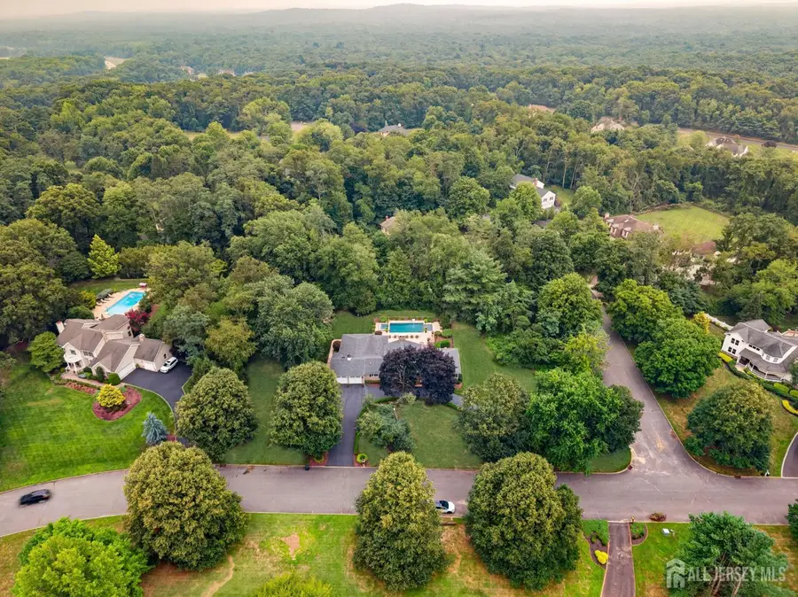 -7 Darien Court, Colts Neck, NJ 07722 - #2