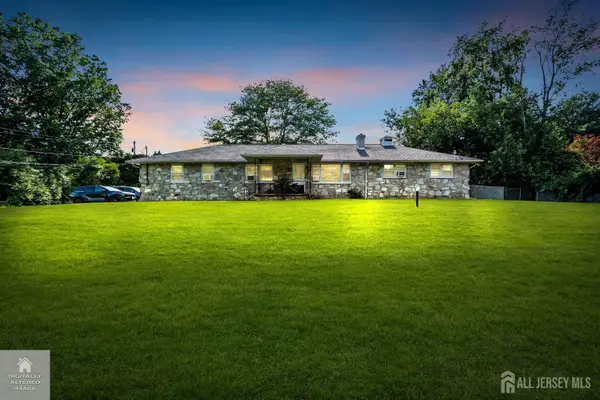 -556 Spotswood Englishtown Road, Monroe, NJ 08831