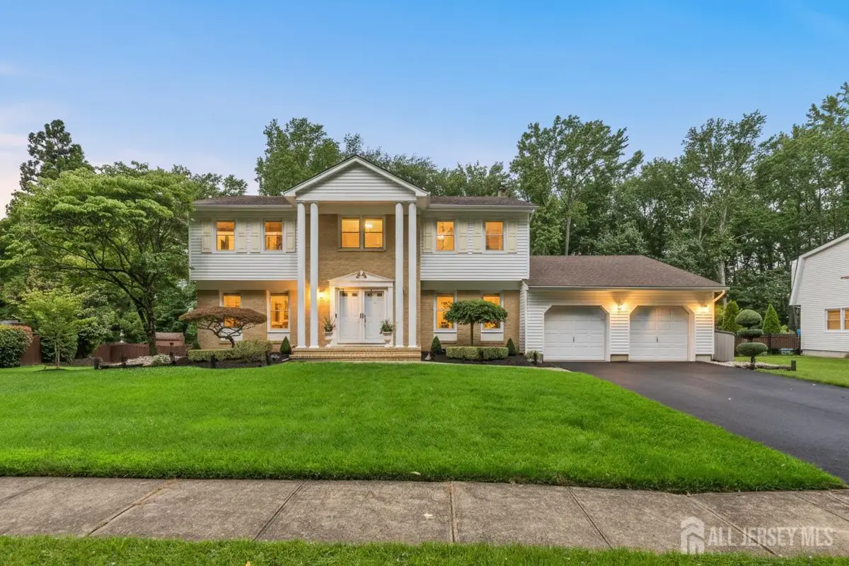 -5 Brookside Circle, Marlboro, NJ 07746 - #1