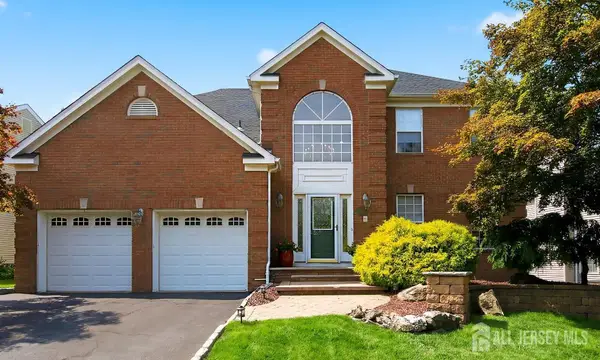 -21 Heritage Drive, South River, NJ 08882